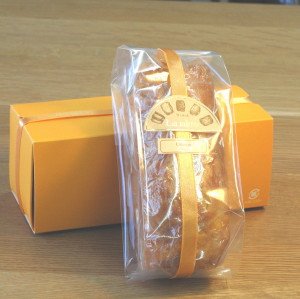 画像2: オレンジケーキ　1本（箱入り）